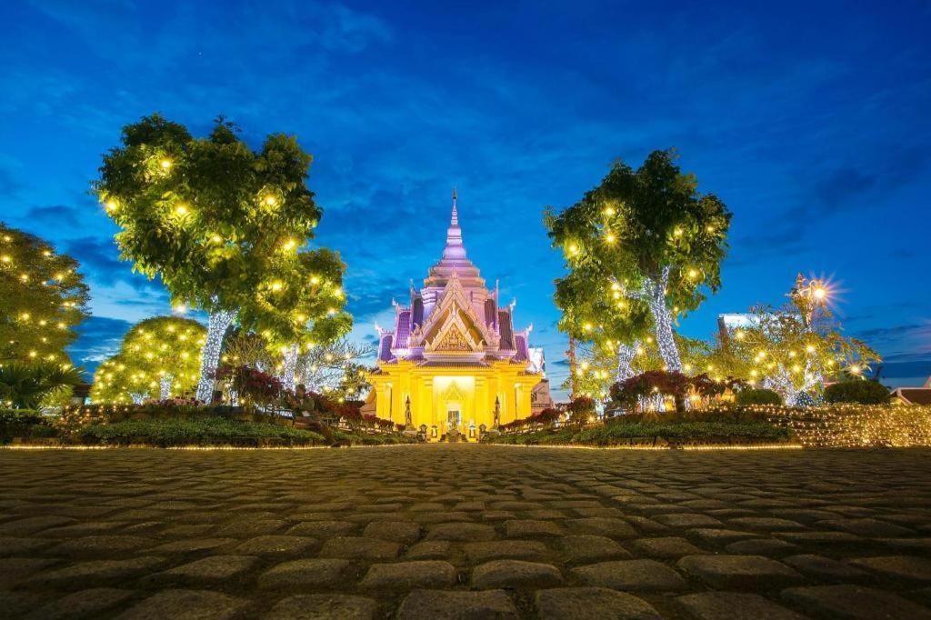 The Impress Khonkaen Hotel Khon Kaen Eksteriør bilde